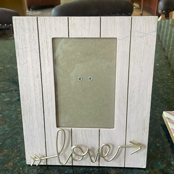 Picture Frame “love” script on bottom front - Picture 1 of 2